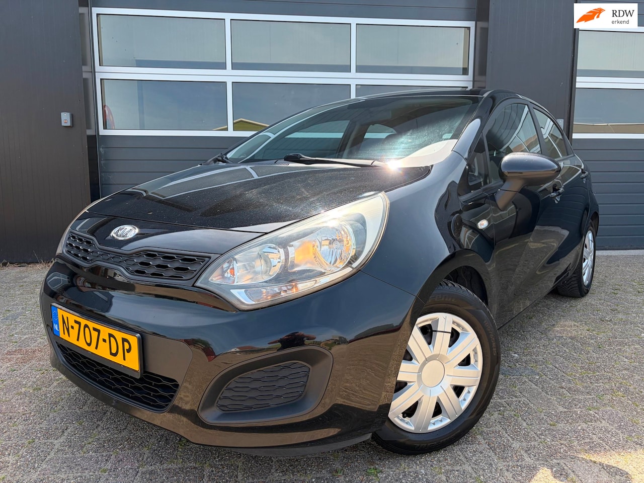 Kia Rio - 1.2 CVVT|Airco|AUX Ipod|Zeer Nette auto!!!| - AutoWereld.nl