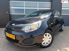 Kia Rio - 1.2 CVVT|Airco|AUX Ipod|Zeer Nette auto|
