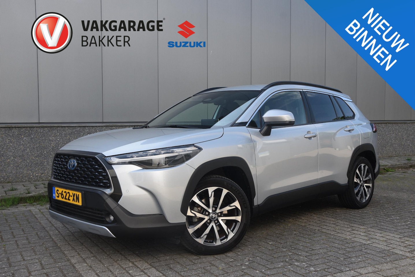 Toyota Corolla Cross - 2.0 High Power Hybrid First Edition | Dealer onderhouden | elektrisch bedienbare achterkle - AutoWereld.nl