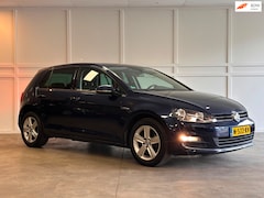 Volkswagen Golf - Trendline / 2015 / 103.069KM / Airco / Cruise / PDC