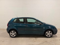 Volkswagen Polo - 1.4-16V 3drs Airco Cruise Control APK 2027