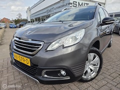 Peugeot 2008 - 1.2 PureTech Urban Cross Led/Leder/1eEigenaar