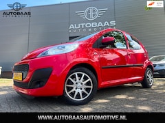 Peugeot 107 - 1.0-12V XS 5drs AUTOMAAT*APK t/m 03-2027* AIRCO+NAVIGATIE+LICHTMETALEN VELGEN+PRIVACY GLAS