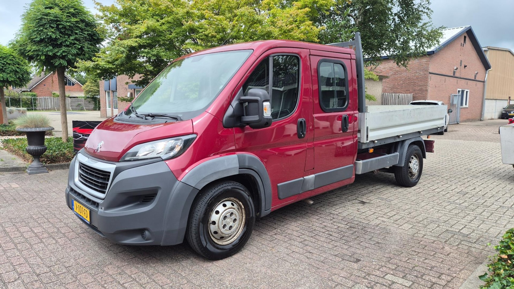 Peugeot Boxer - 435 2.0 BlueHDI L3H2 Pro DC-pick up 7 pers - AutoWereld.nl