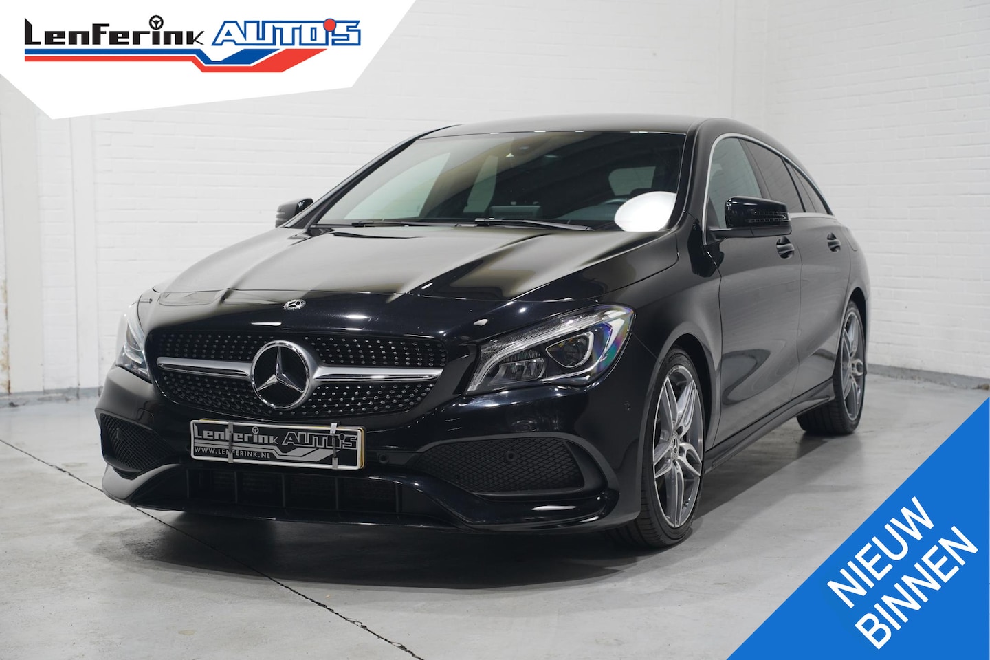 Mercedes-Benz CLA-klasse Shooting Brake - 180 Business Solution AMG Upgrade Edition NAP Navi Apple Carplay Sroelverwarming Navi Lede - AutoWereld.nl