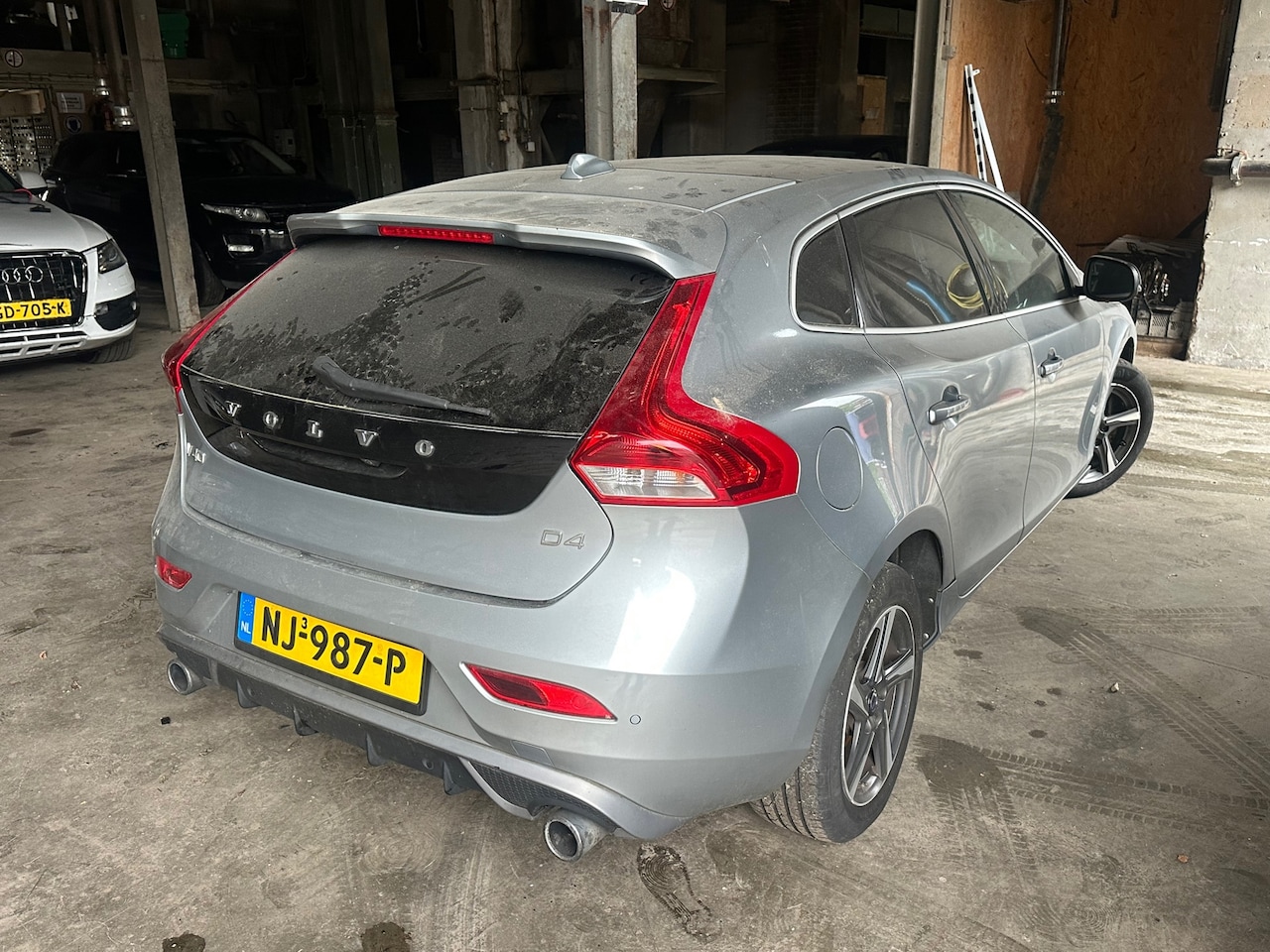 Volvo V40 - 2.0 D4 Ocean Race Automaat - AutoWereld.nl