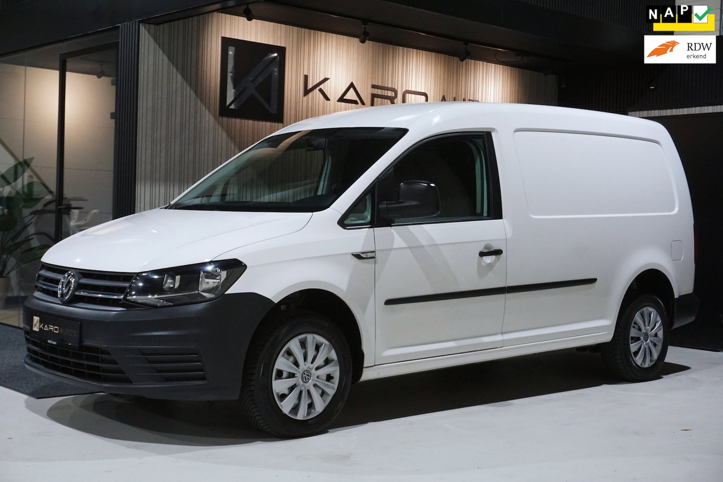 Volkswagen Caddy Maxi - 2.0 TDI L2H1 BMT Airco Cruise Trekh CV - AutoWereld.nl