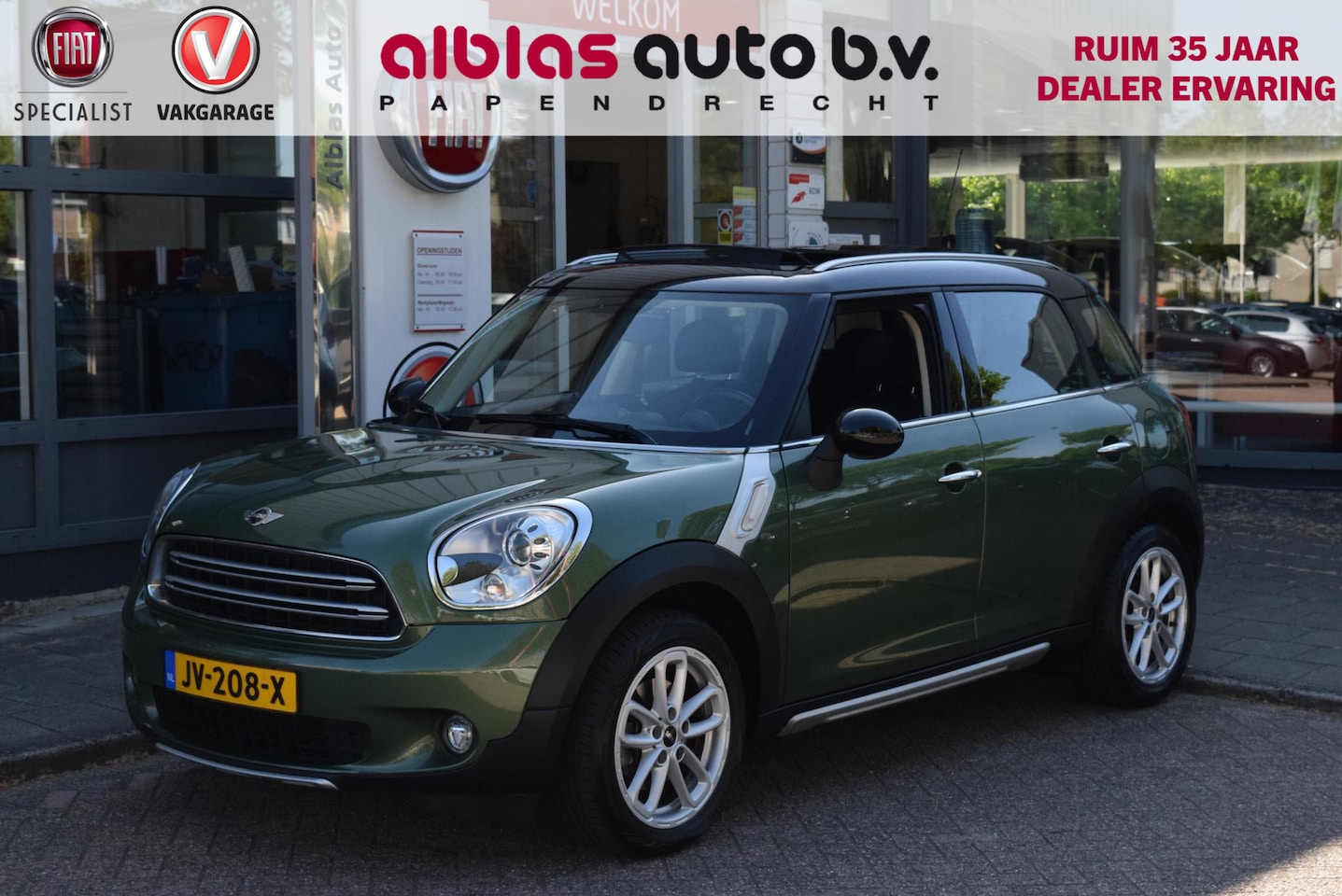 MINI Countryman - 1.6 Cooper Pepper|Open dak|Nav| Mini Mini Countryman 1.6 Cooper Pepper|Open dak|Nav| - AutoWereld.nl