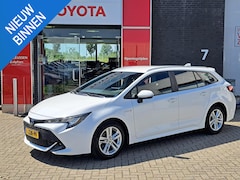 Toyota Corolla Touring Sports - 1.8 Hybrid Active STOELVERWARMING ADAPTIVE CRUISE CONTROL NAVIGATIE