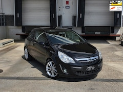 Opel Corsa - 1.4-16V Color sport Edition