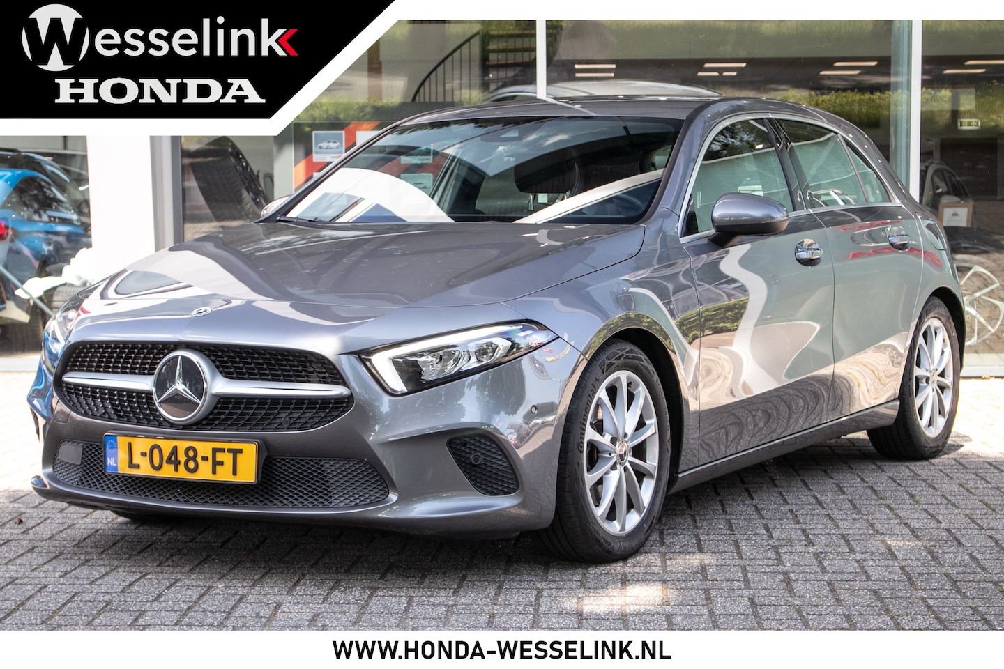 Mercedes-Benz A-klasse - 200 Premium Plus Automaat - Navi | Camera - AutoWereld.nl