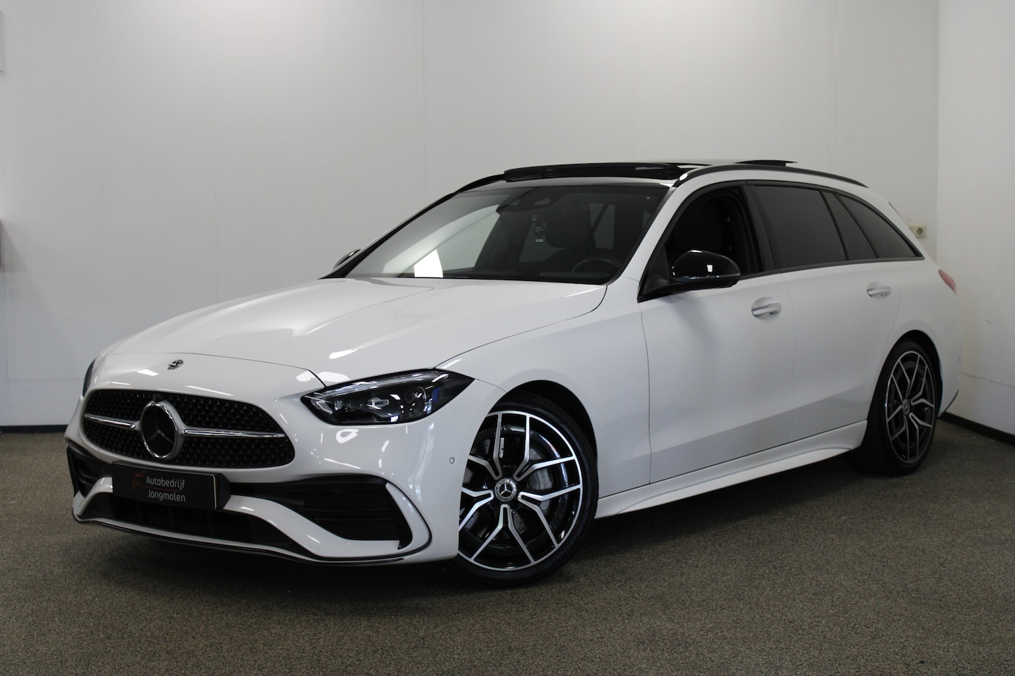Mercedes-Benz C-klasse Estate - 200 AMG Line Pano|Memory|360|Massage|Stoelkoeling|Laser. - AutoWereld.nl