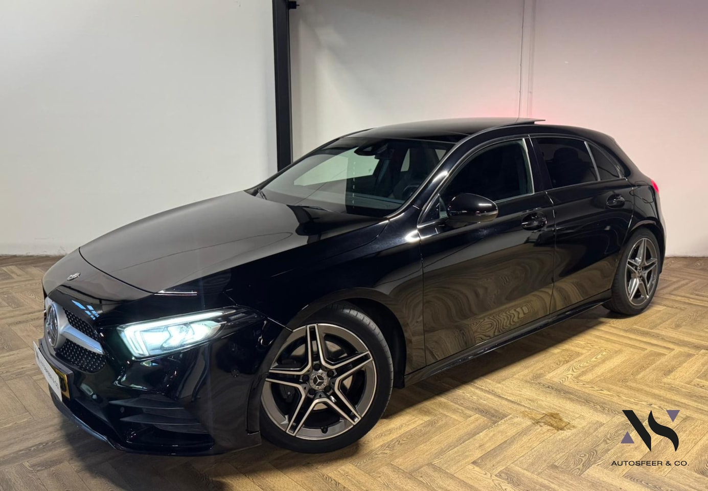 Mercedes-Benz A-klasse - 180 Business Solution AMG PANO SFEER' - AutoWereld.nl