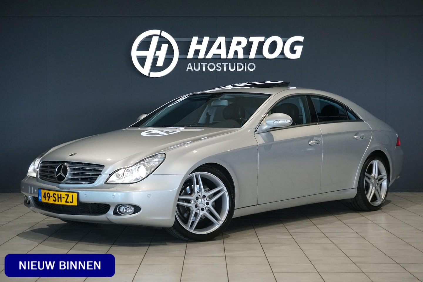 Mercedes-Benz CLS-klasse - 320 CDI *NL AUTO / NWE DISTR* + PANO / XENON - AutoWereld.nl