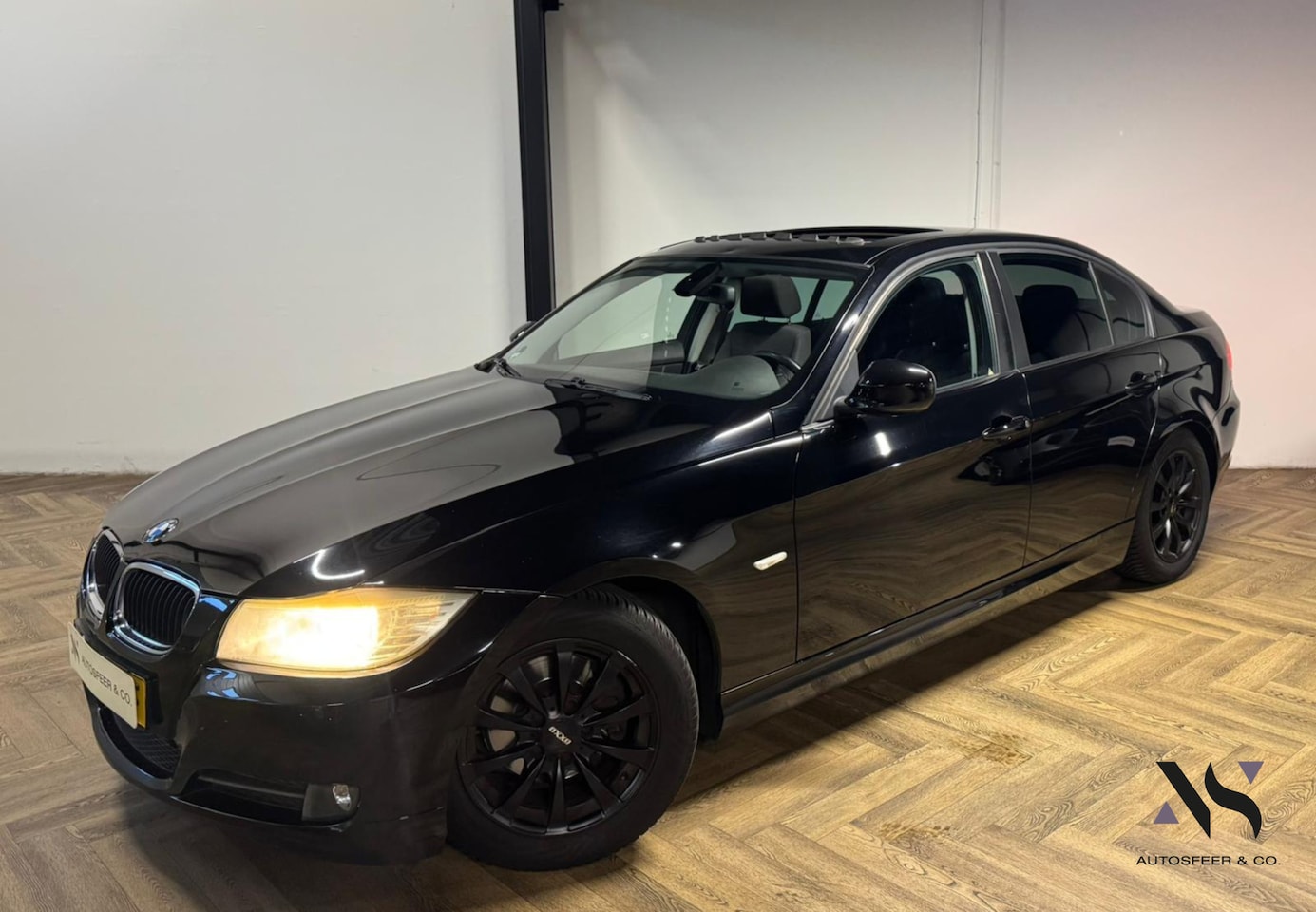 BMW 3-serie - 318i High Executive PDC SCHUIFDAK STOELVER. - AutoWereld.nl