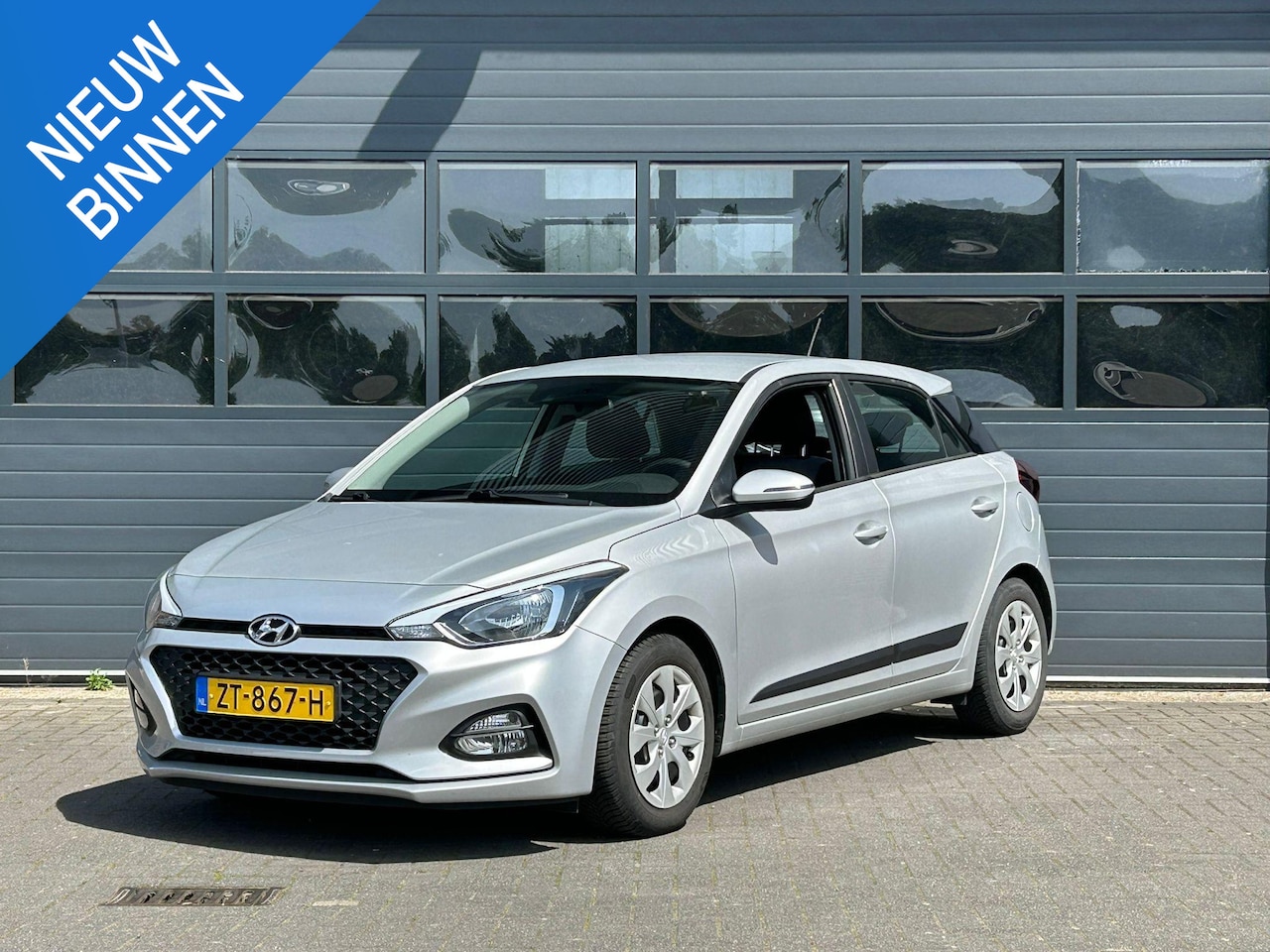 Hyundai i20 - 1.0 T-GDI COMFORT I TREKHAAK I APPLE CARPLAY I P-CAMERA - AutoWereld.nl