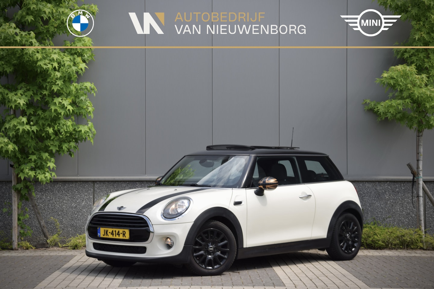 MINI 3-Deurs - 1.5 Cooper Pepper Business | Panoramadak | Navi | Climate & Cruise Control | Origin. NL | - AutoWereld.nl