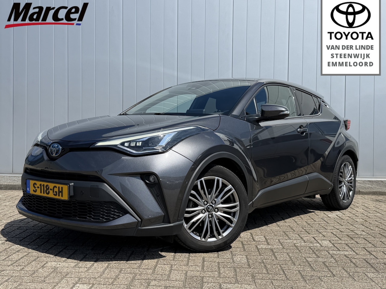 Toyota C-HR - 1.8 Hybrid Executive Stoel/Stuur Verwarming BSM Carplay PDC - AutoWereld.nl