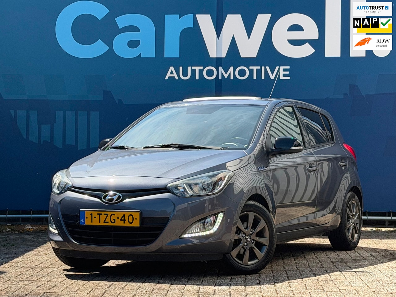 Hyundai i20 - 1.2i Go! Plus |1e Eigenaar|Pano|Navi|Airco|Cruise|Bleutooth|N.A.P|ISOFIX|LMV|HalfLeder| - AutoWereld.nl