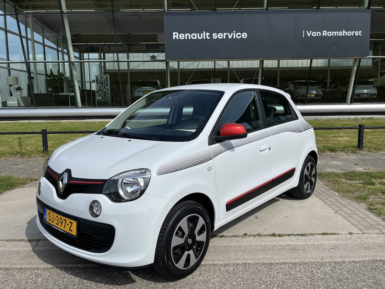 Renault Twingo - 1.0 SCe Collection / Automaat / Airco / Bluetooth / - AutoWereld.nl