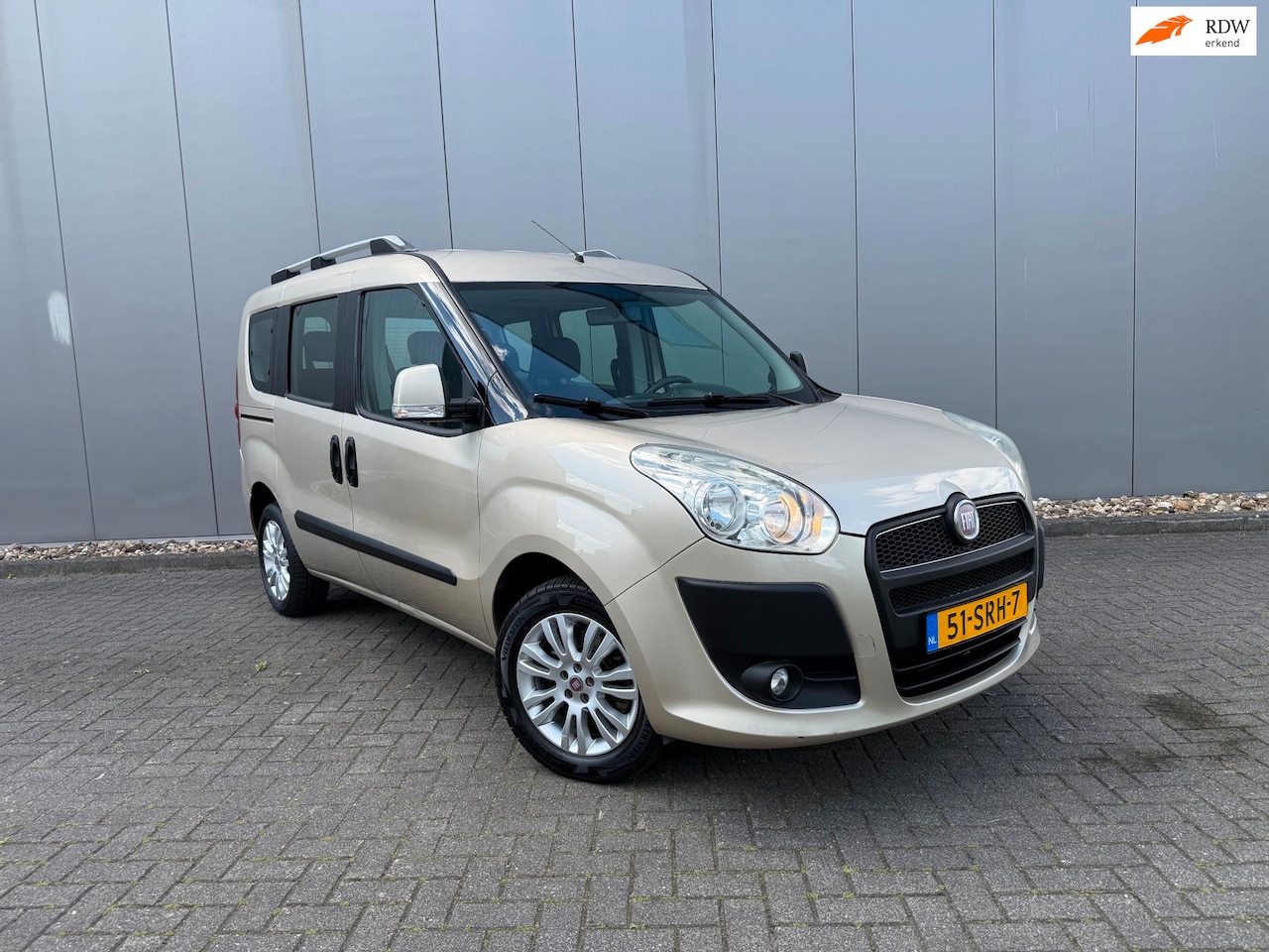 Fiat Doblò - 1.4 Emotion 7p.|CLIMA|CRUISE|APK| - AutoWereld.nl