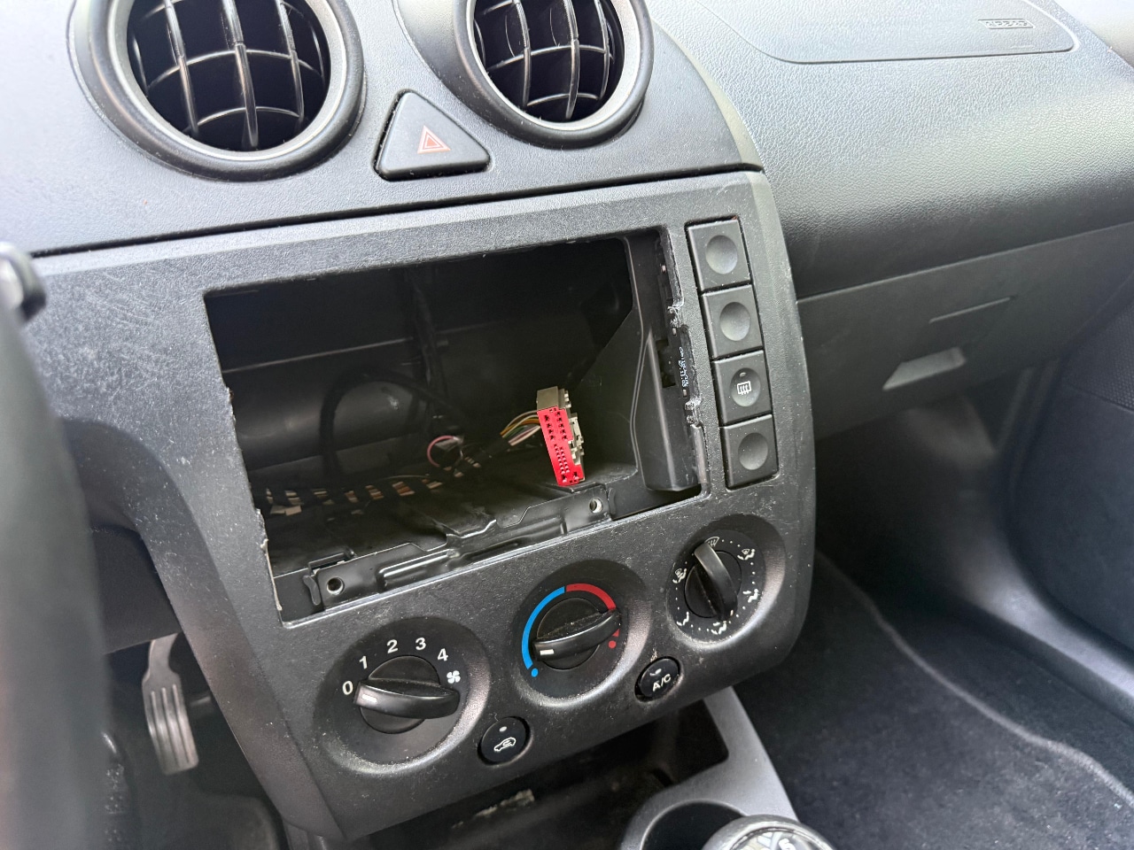 Ford Fiesta - Airco - AutoWereld.nl