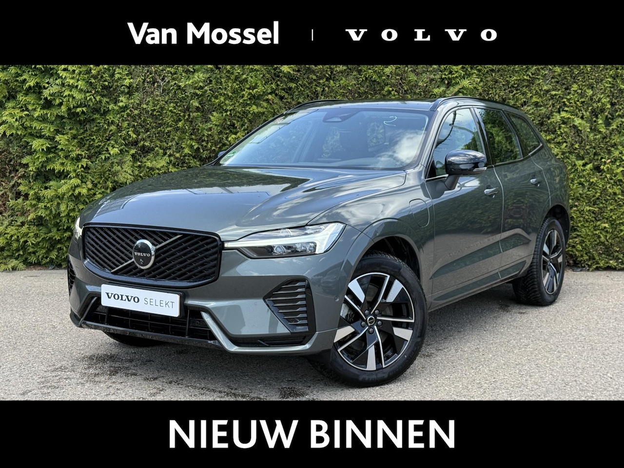 Volvo XC60 - 2.0 T6 Plug-in hybrid AWD Plus Dark | Panoramadak | Trekhaak | HUD | Memory | Harman Kardo - AutoWereld.nl