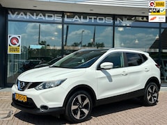 Nissan Qashqai - 1.2 Connect Aut. 95d-KM Panorama 360 Camera Navi Clima NL-Auto NAP Dealeronderhouden