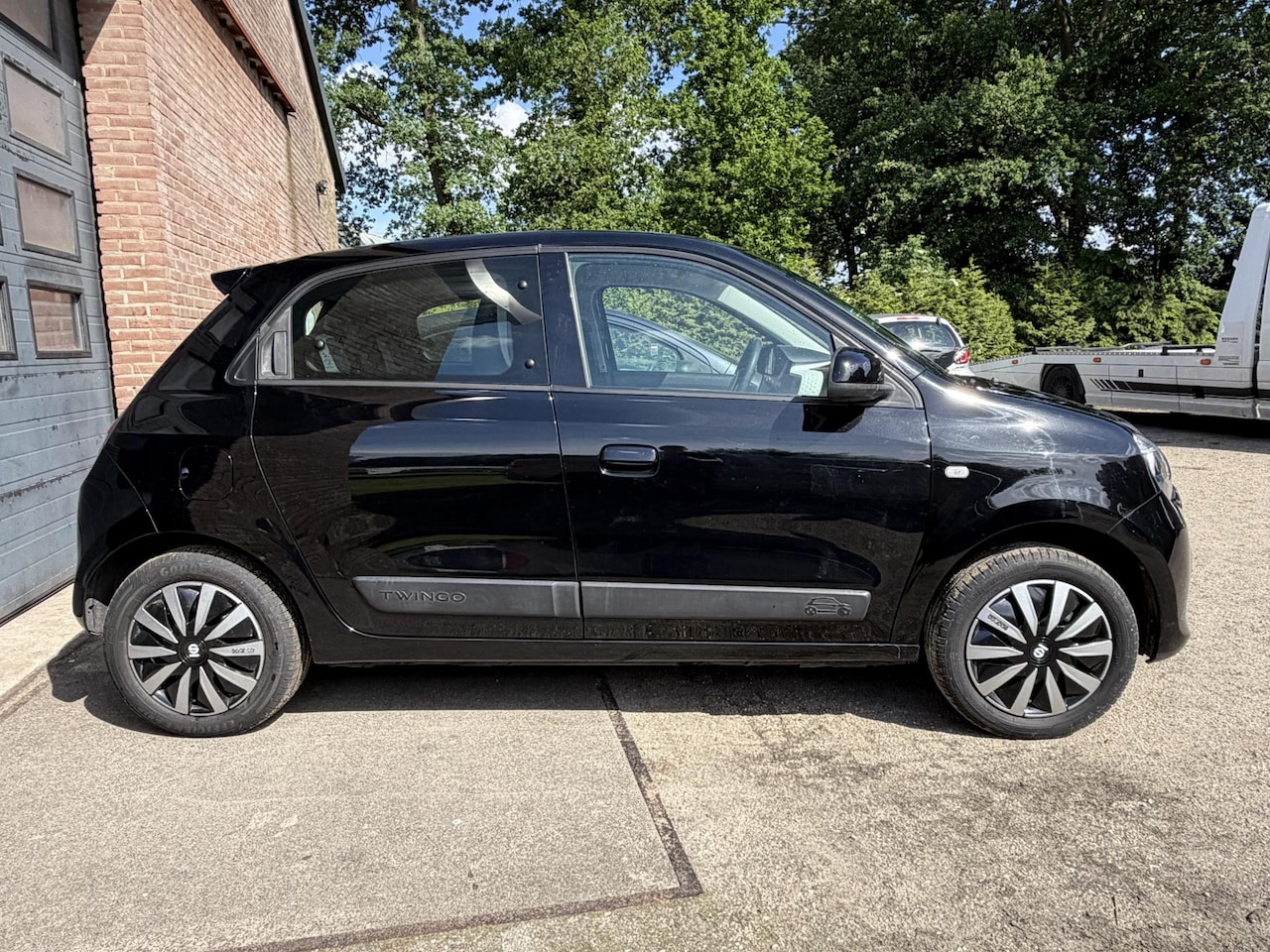 Renault Twingo - 1.0 SCe Expression Airco/Cruise Control/LED/NAP - AutoWereld.nl