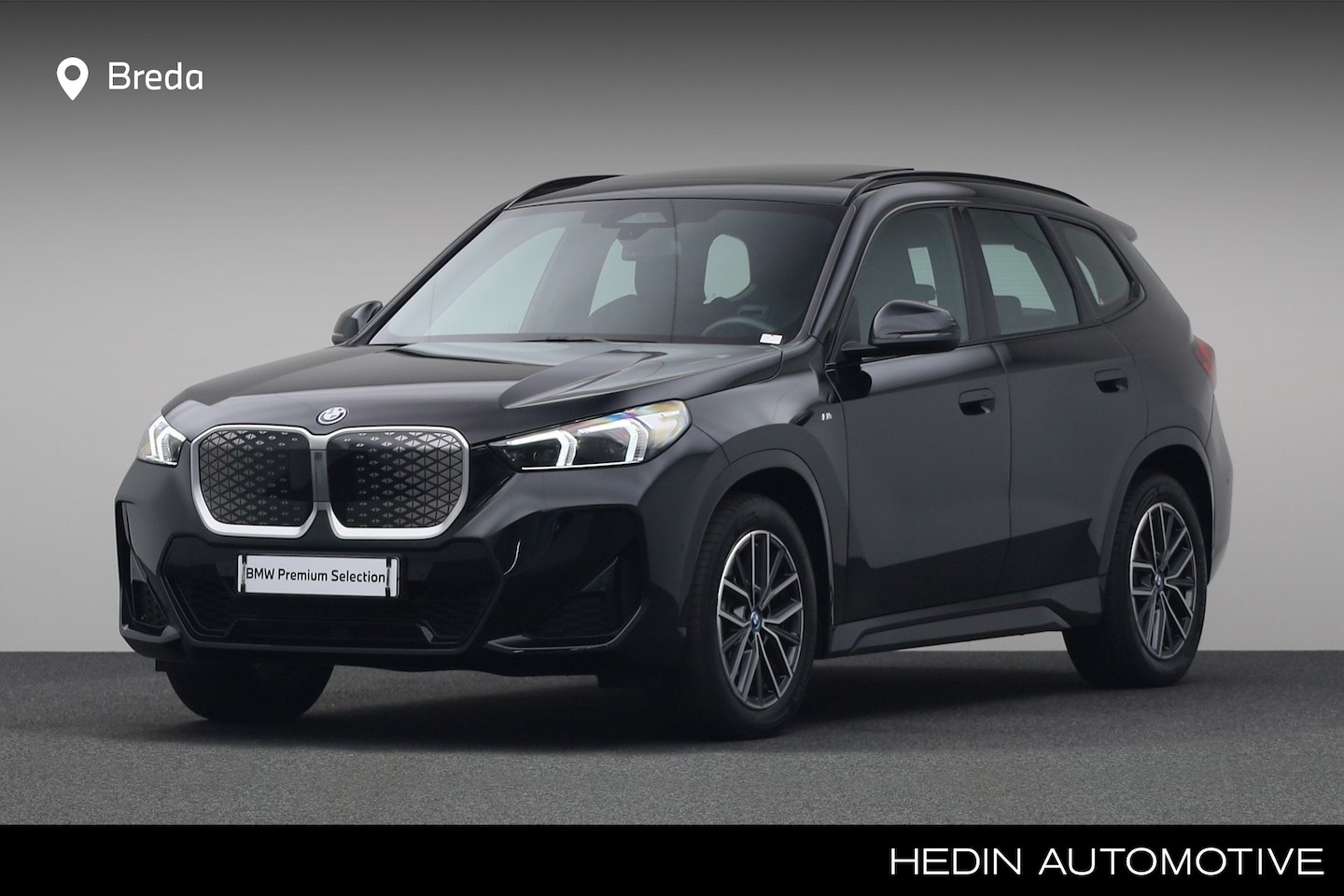 BMW iX1 - eDrive20 67 kWh | Achteruitrijcamera | Comfort Access | Driving Assistant | Panoramadak | - AutoWereld.nl