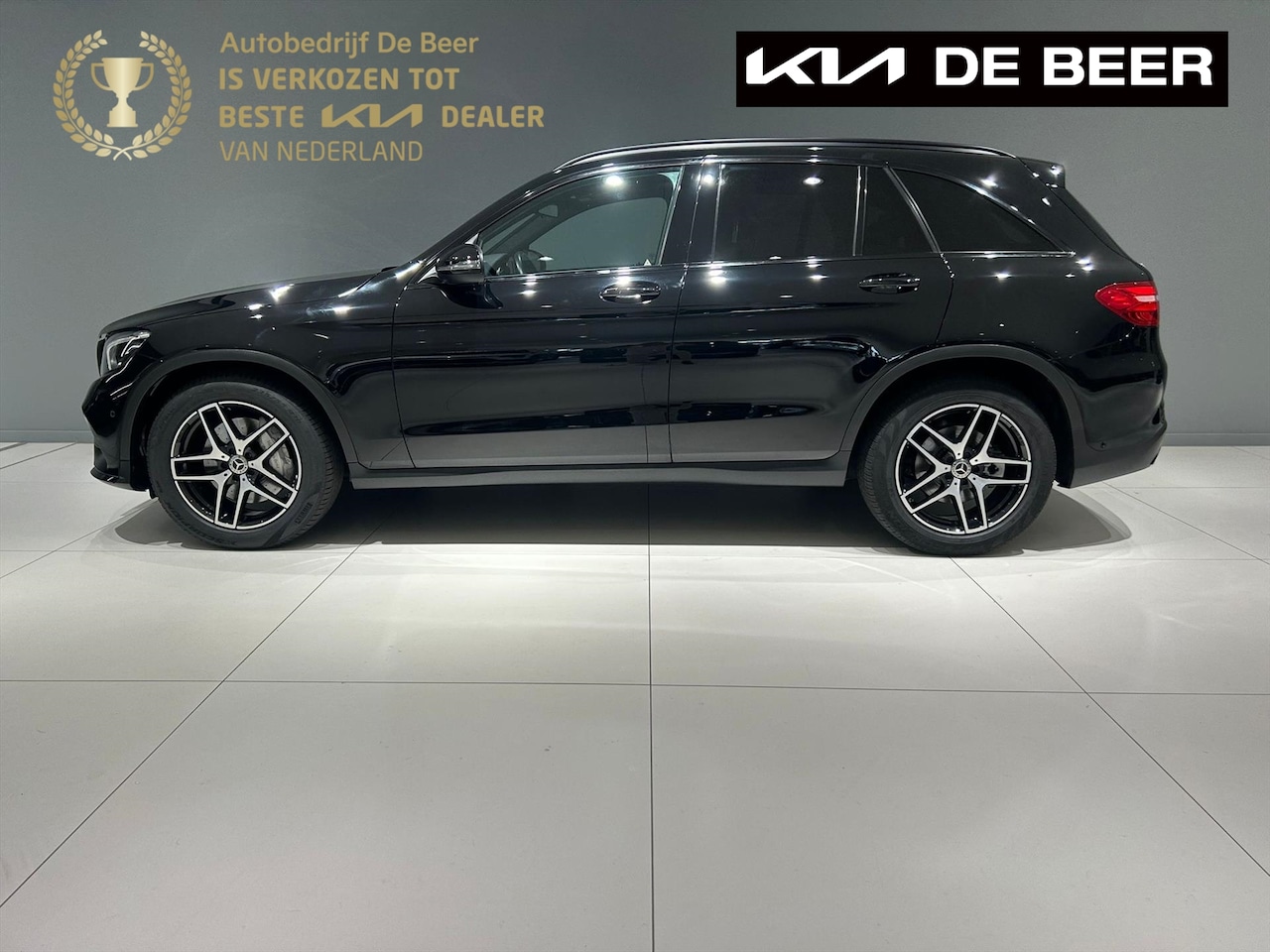 Mercedes-Benz GLC-klasse - 250 211pk 4MATIC 9G-TRONIC Sport Edition Pano Camera LMV - AutoWereld.nl