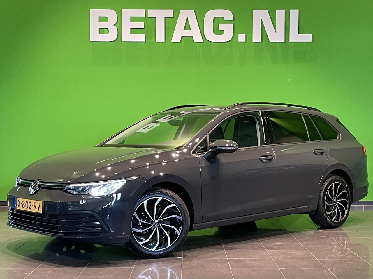 Volkswagen Golf Variant - 1.0 TSI Life | Adaptive cruise | Lichtmetaal | - AutoWereld.nl