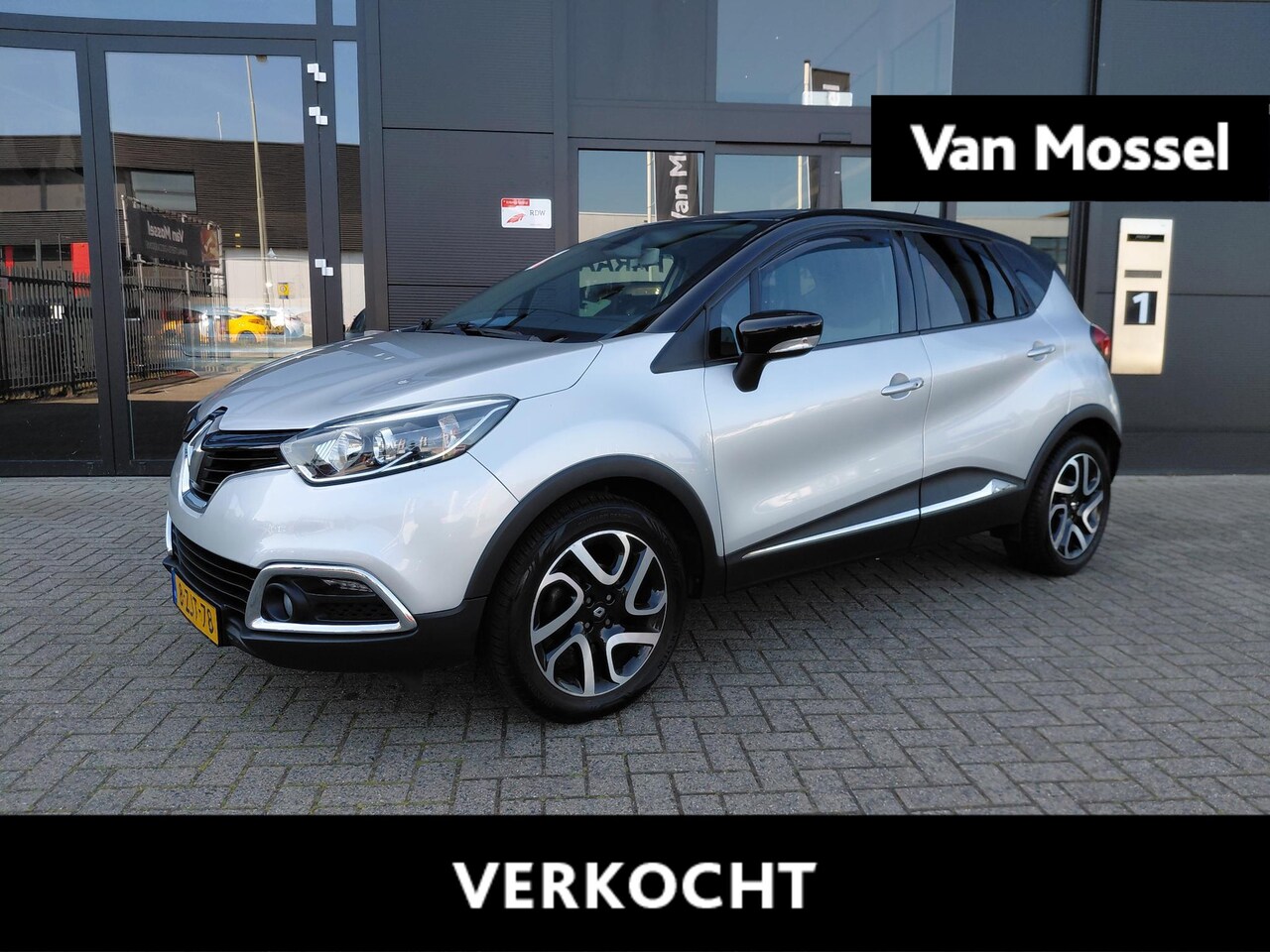 Renault Captur - 0.9 TCe Dynamique | camera Achter | lichtmetalen velgen | All season banden | climate cont - AutoWereld.nl