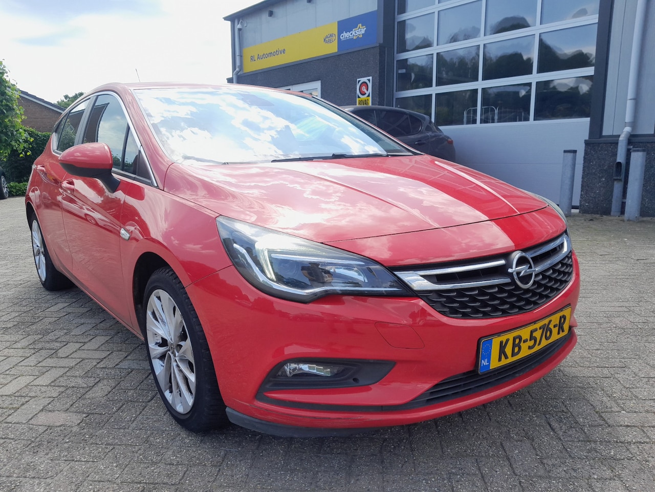 Opel Astra - 1.0 Edition - Airco - Trekhaak - AutoWereld.nl