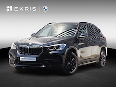 BMW X1 - sDrive18i | Sport Line | Head-Up | Verwarmbare Voorstoelen | Hi-Fi | Apple Carplay Voorber