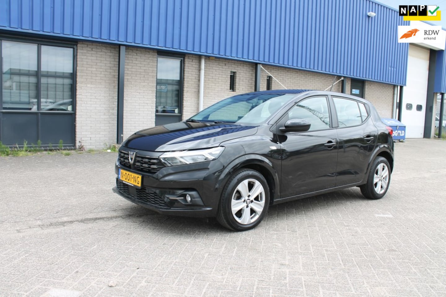 Dacia Sandero - 1.0 TCe 90 Comfort 1.0 TCe 90 Comfort - AutoWereld.nl