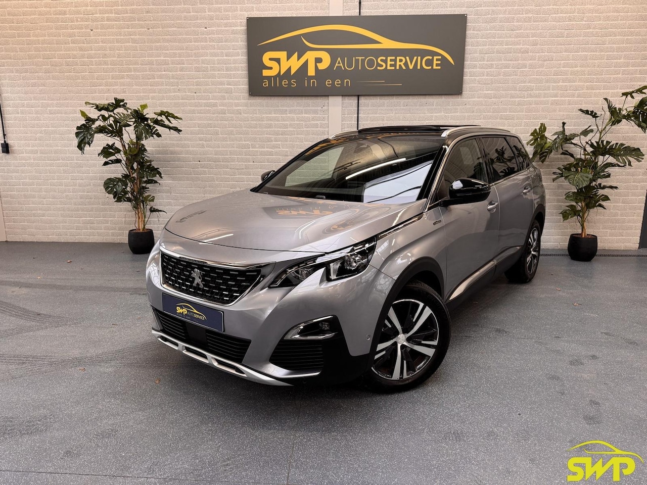 Peugeot 5008 - 1.2 PureTech GT-Line | 7P | Pano | Navi | Cam - AutoWereld.nl