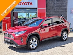 Toyota RAV4 - 2.5 Hybrid AWD Dynamic ALL SEASON BANDEN TREKHAAK STOELVERWARMING DEALER ONDERHOUDEN