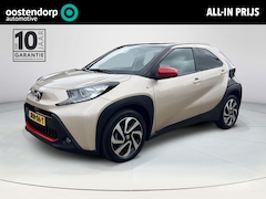 Toyota Aygo X - 1.0 VVT-i S-CVT Pulse | Airconditioning | Stoelverwarming | Licht metalen velgen | Bi-tone