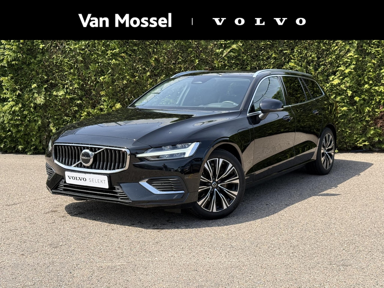 Volvo V60 - T6 Plug-in hybrid AWD Ultimate Bright Long Range | Trekhaak | H&K Audio | Panoramadak | BL - AutoWereld.nl