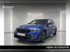 BMW 3-serie Touring - 330e M-Sport | Leder | Trekhaak | Active Cruise Controle | Camera | HiFi |