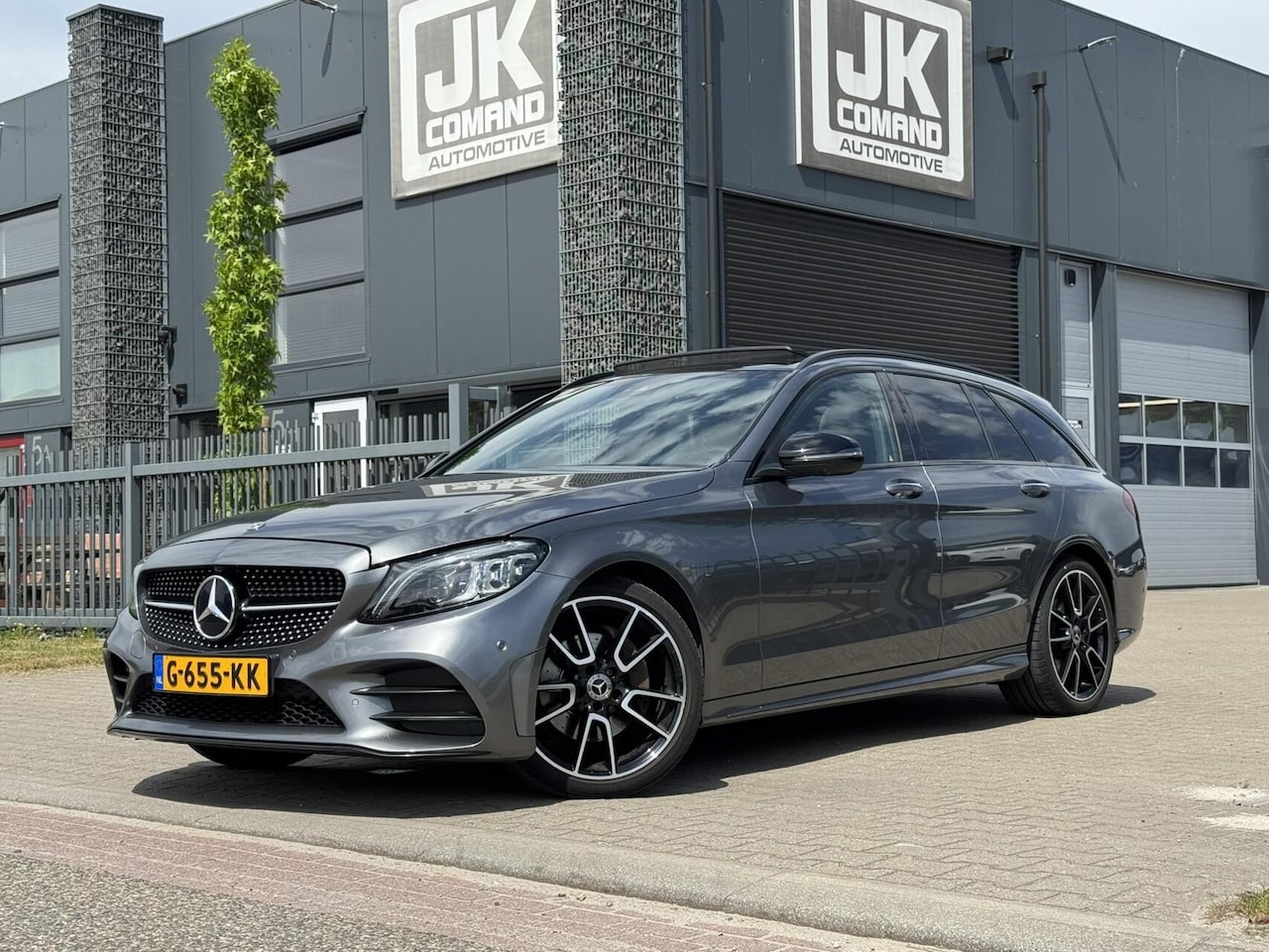 Mercedes-Benz C-klasse Estate - 180 AMG|Pano|Trekhaak|360°camera|Burmester - AutoWereld.nl