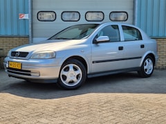 Opel Astra - 1.6 CLUB