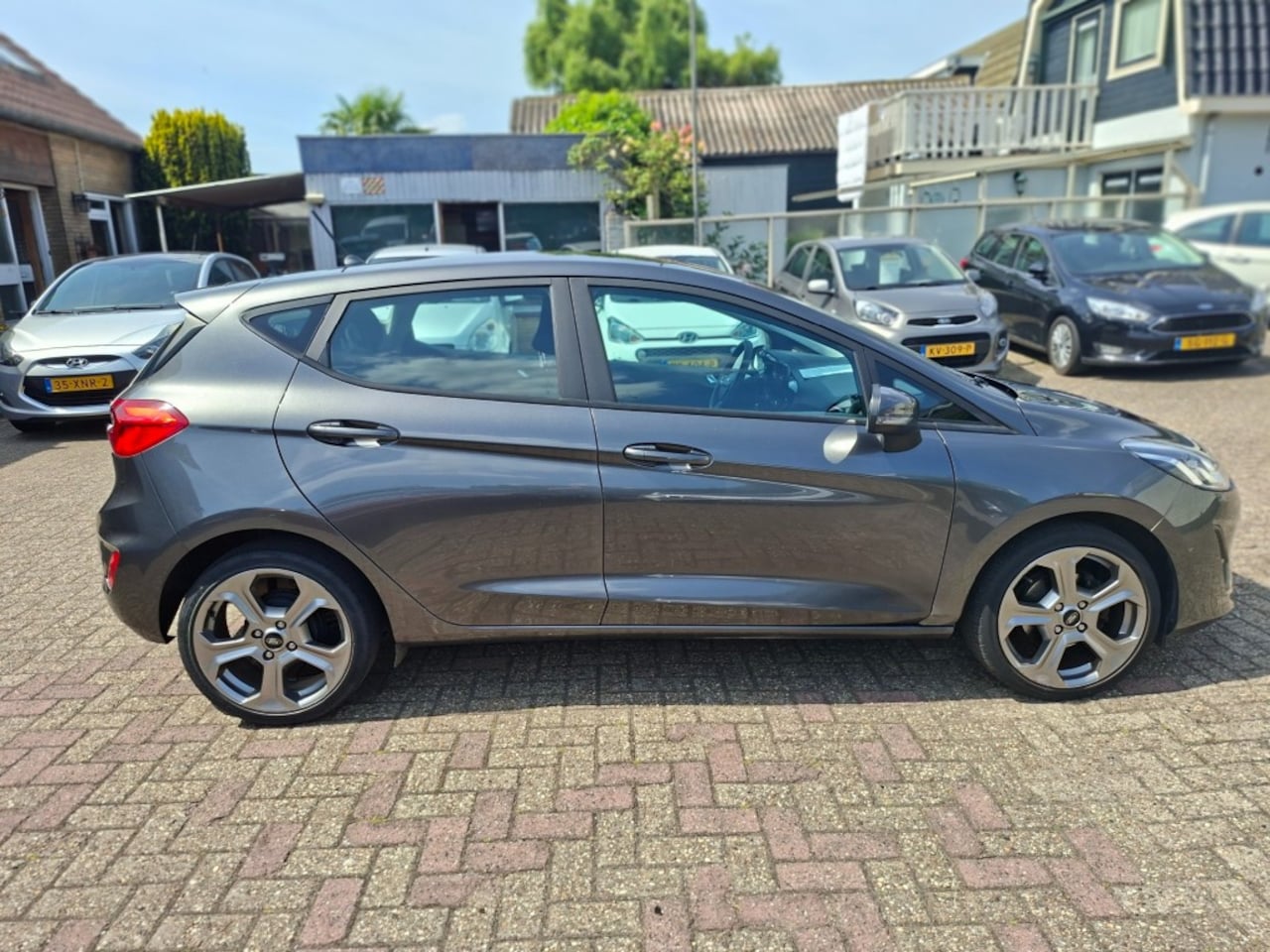 Ford Fiesta - 1.1 Trend RADIO-DAB/CLIMATE/CRUISE/NAVI/PDC/LMV