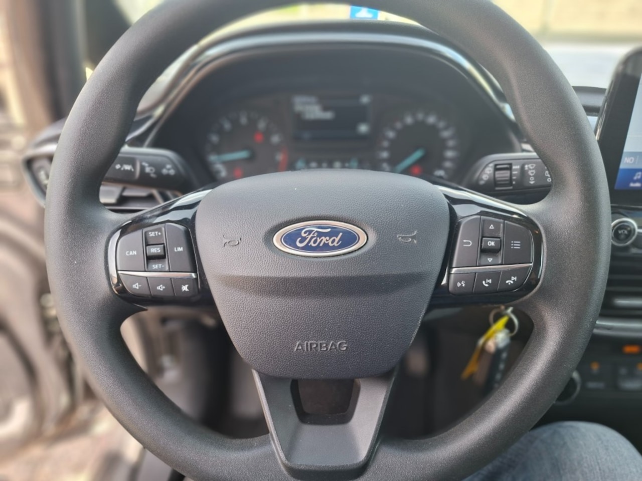 Ford Fiesta - 1.1 Trend RADIO-DAB/CLIMATE/CRUISE/NAVI/PDC/LMV