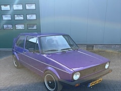 Volkswagen Golf - 1.6 GTI