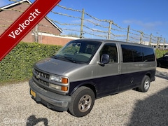 Chevrolet Express - USA camper 5.7