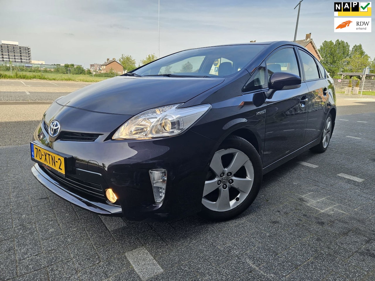 Toyota Prius - 1.8 Business GARANTIE 95k km NAP - AutoWereld.nl