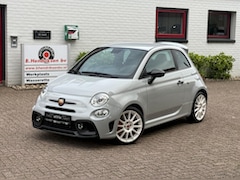Abarth 695 - Essesse/ Sperdifferentieel/ Carbon pakket/ Akrapovic uitlaat/ Beats audio/ Xenon/ Urban pa