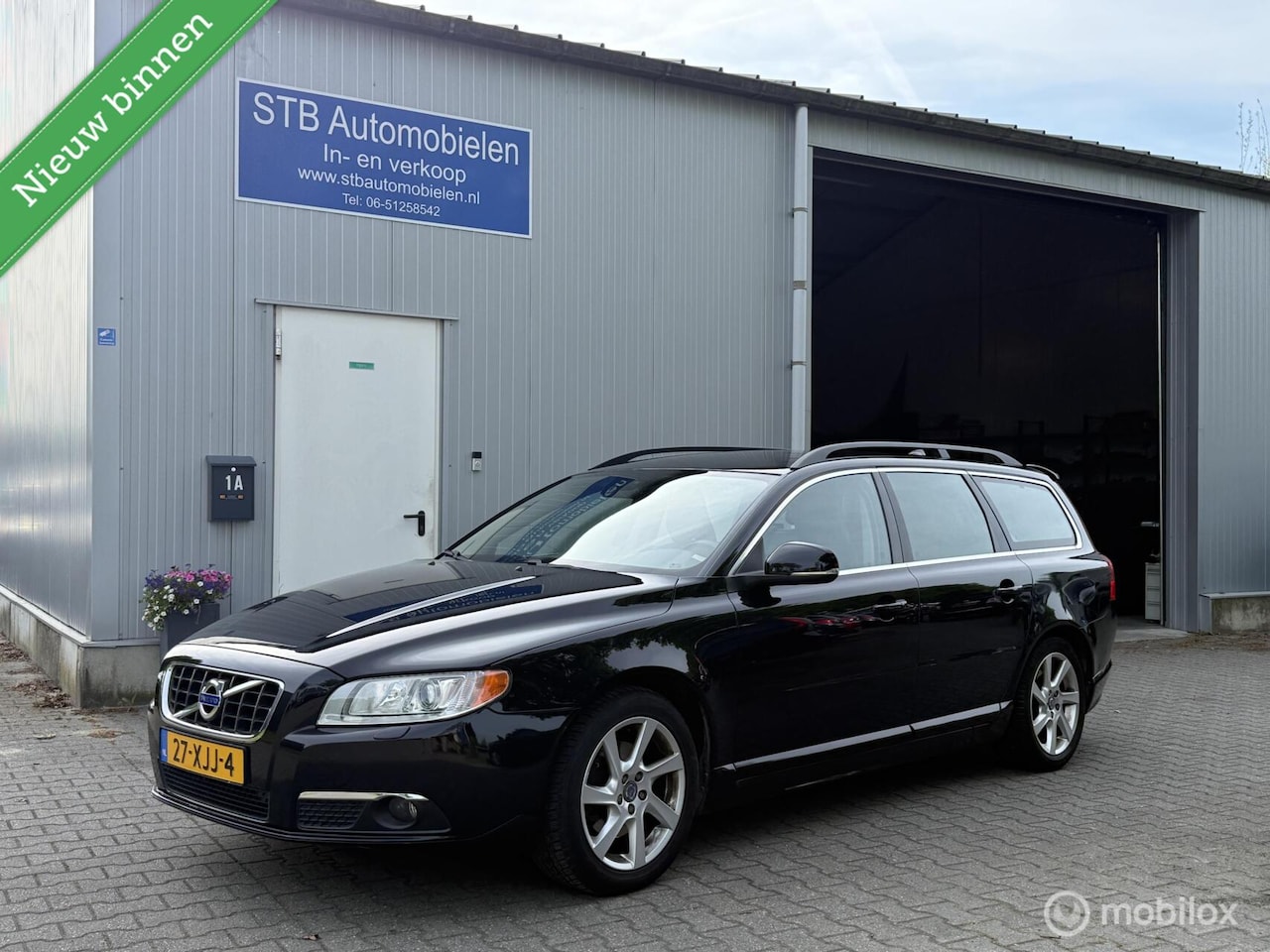 Volvo V70 - 1.6 T4 Limited Edition 1.6 T4 Limited Edition, Volledig dealer onderhouden - AutoWereld.nl